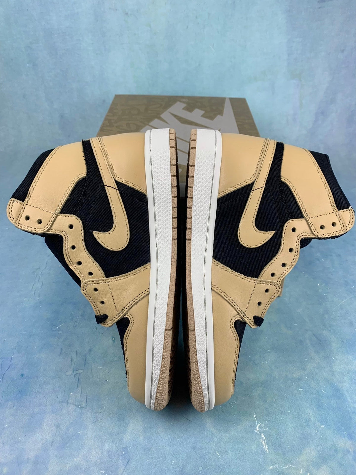 Air Jordan 1 High Milk Tea 575441-202 Unisex Sneakers